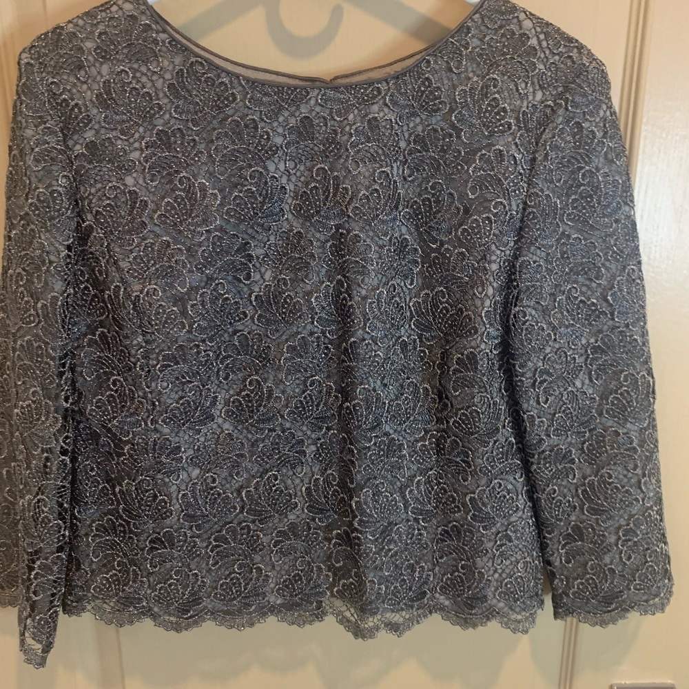 NWOT Talbots Lace Overlay Back Button Blouse 8